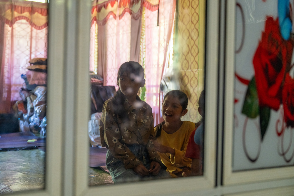 Hannah_maule-ffinch_Photography-girls-indonesia