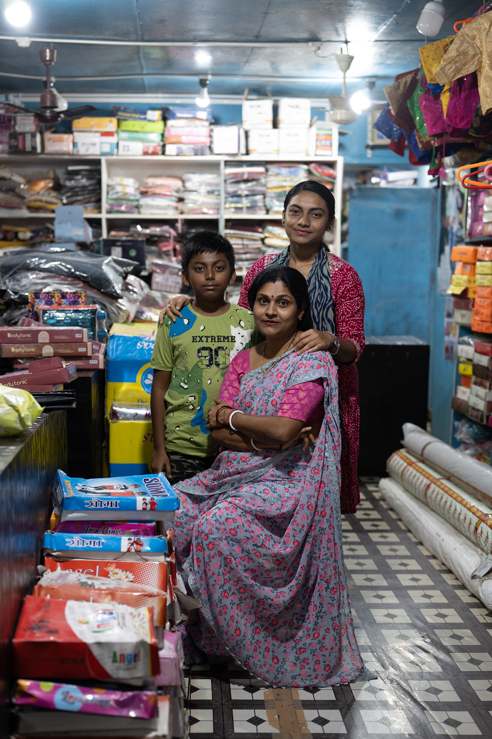 Hannah_maule-ffinch_Photography-portrait-india-2